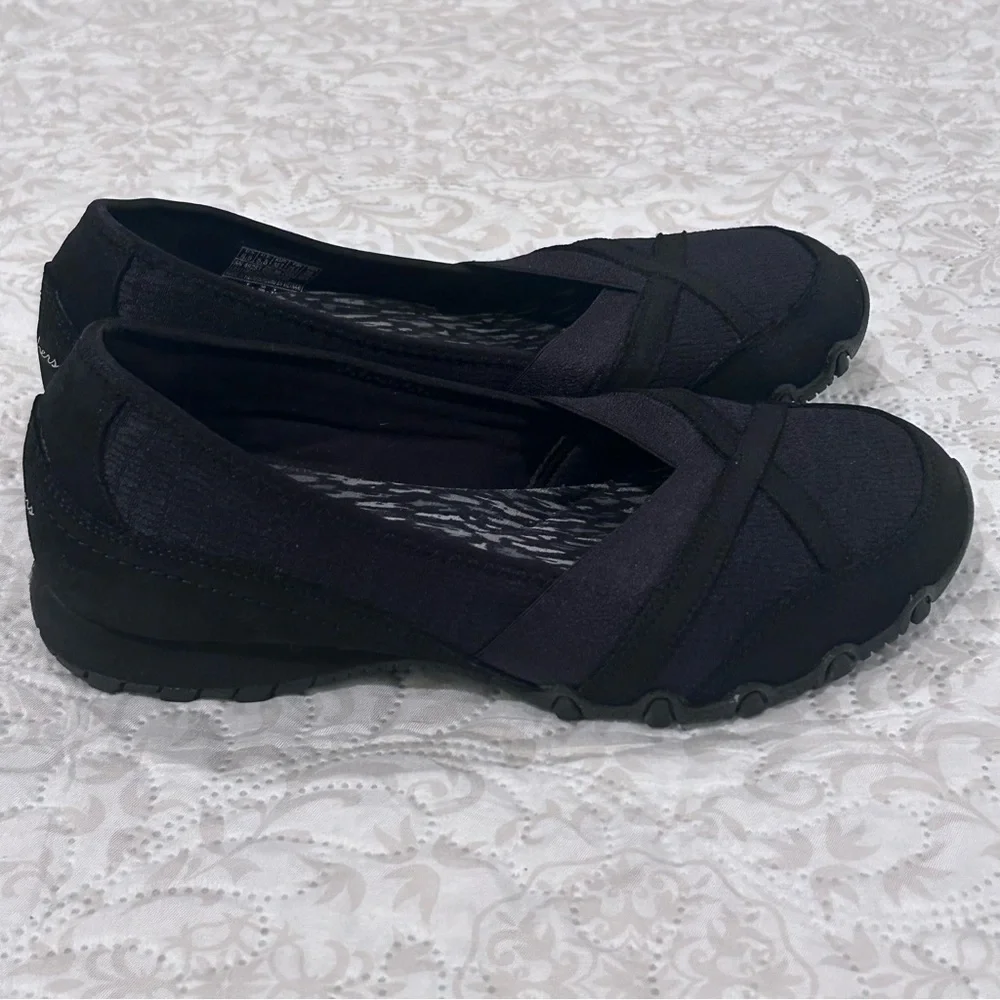 Skechers Relaxed Fit Bikers Wayfarer Women’s Comfort Slip On Black Suede Sz 8.5 - Picture 3 of 13